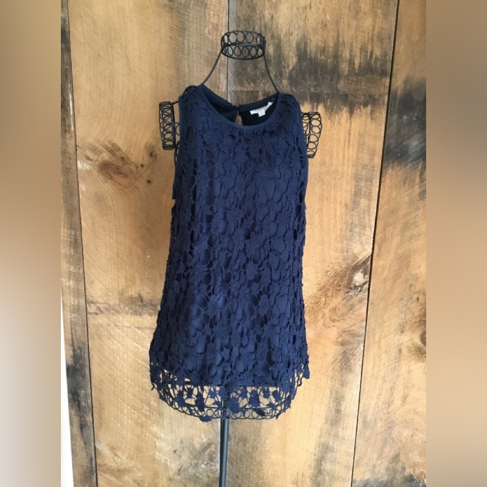 Adiva Sleeveless Crochet Top